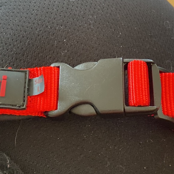 NWOT Dog no pull training harness size Large red and black - Picture 8 of 9